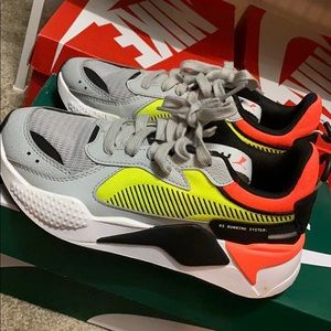 New sneakers !! Pumas